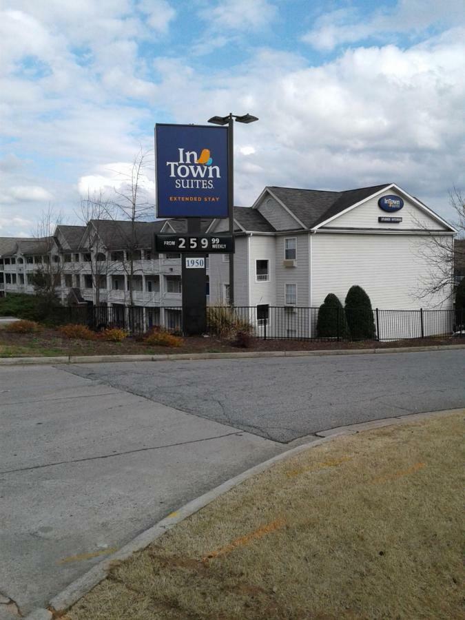 Intown Suites Extended Stay Atlanta Ga - Willow Trail Norcross Zewnętrze zdjęcie